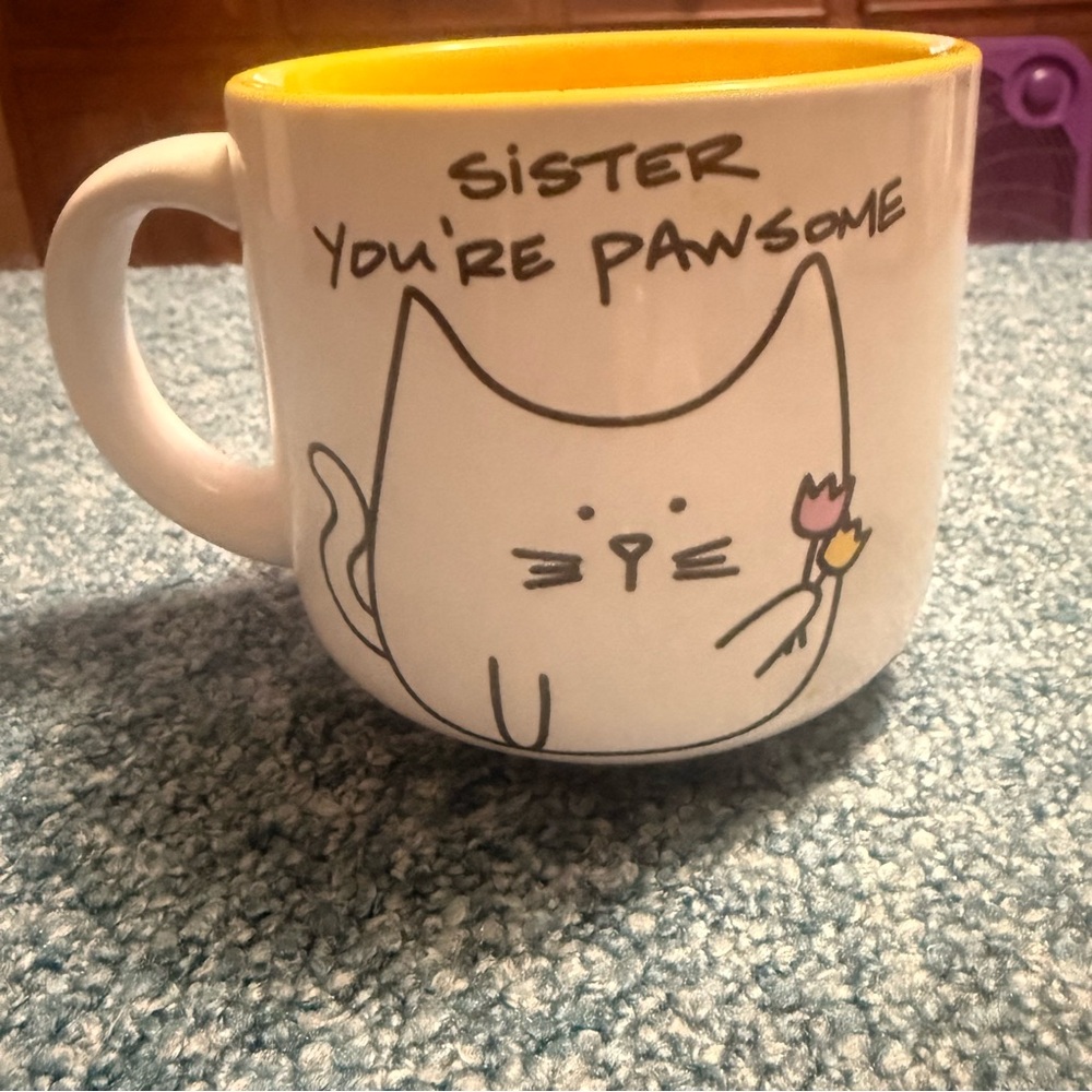 Cute 'Sister You're Pawsome' Cat Mug - Yellow Interior